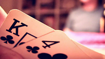 playing poker starting hands